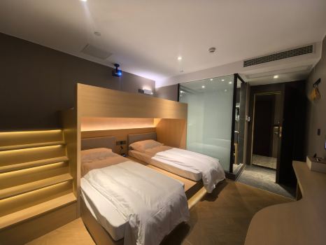 Amber Youth Art Hotel (West Lake Scenic Area)