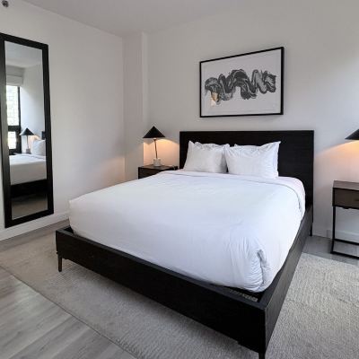 1 Bedroom Apartment, 1 Queen, Sofa Bed Sonder Court Square Promo Code