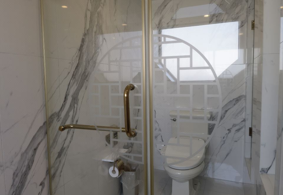 行政套房（零壓深睡眠記憶枕+高回彈乳膠床墊）