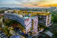 HOMA Phuket Town Hotels in 