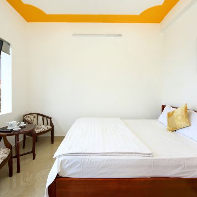 Double Bed Room with Air Conditioning