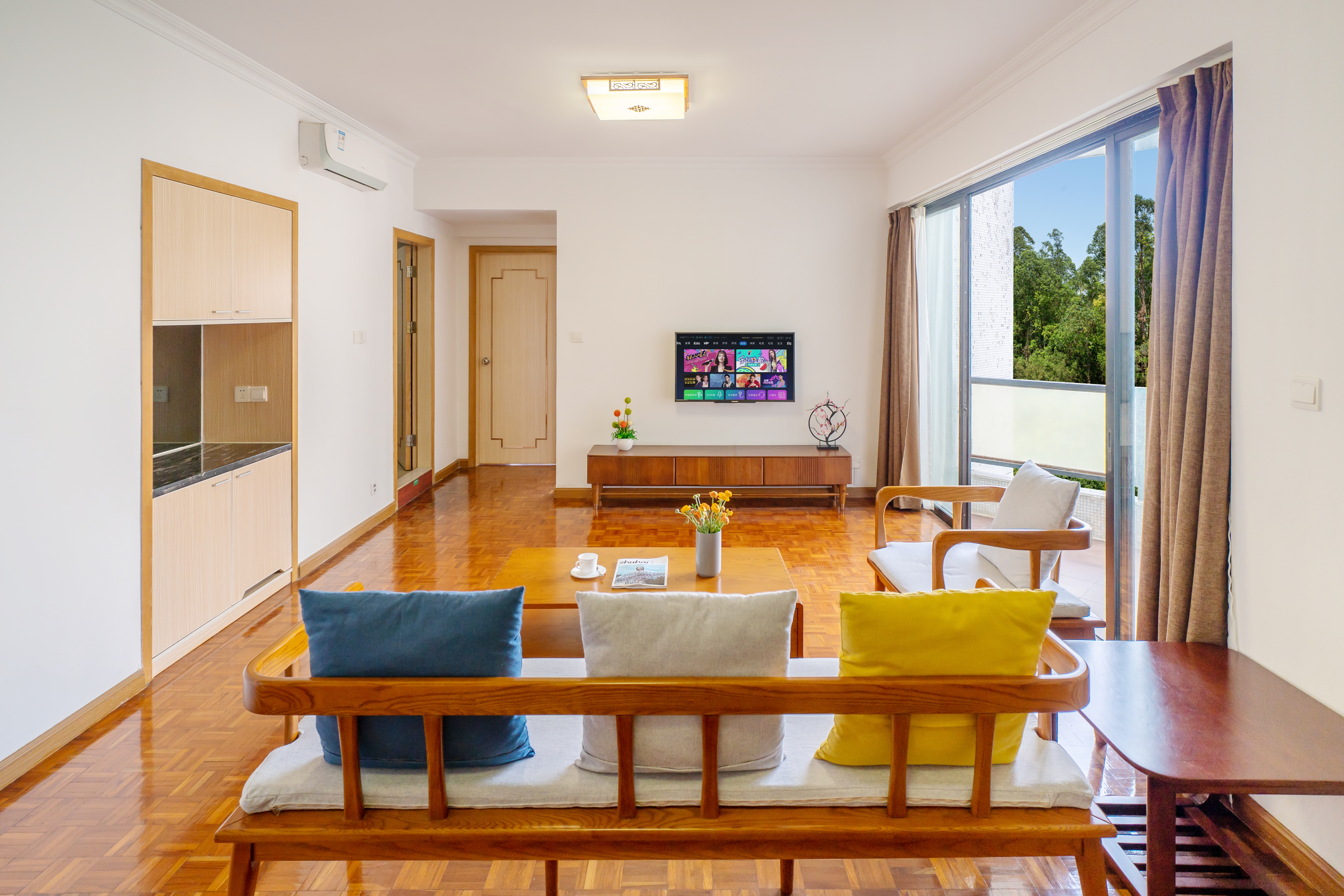 庭院舒适两房一厅三床套房