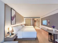 Lavande Hotel (Heqing Xinhua Branch)