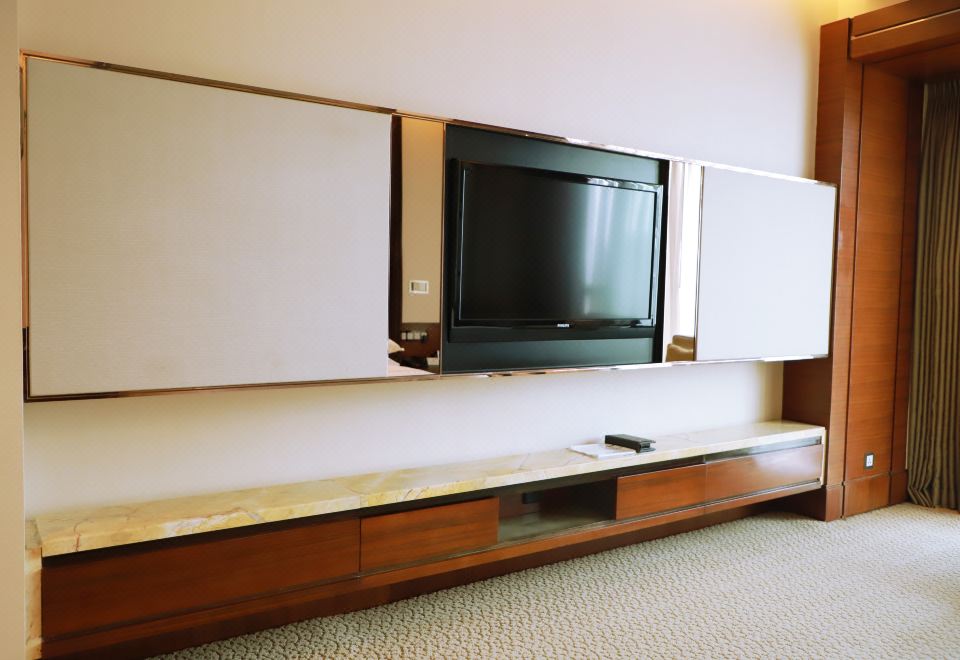 特级豪华大床房