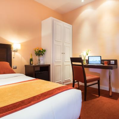 Comfort Room Hotel Virgina Promo Code