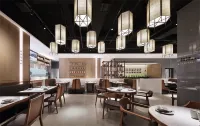 Le Shan MANPHU Cinema•ZenGardenCharmChoiceHotel