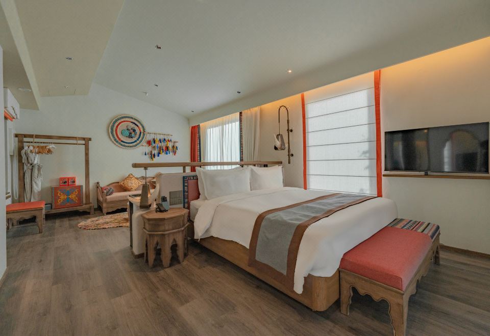 Queen Room
