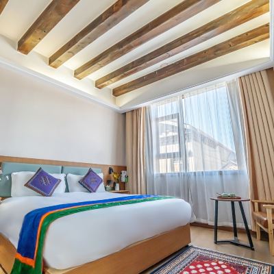 雲影自在·彌散供氧大床房「零壓床墊+地暖+高織床品」 香格里拉菩提心院客棧優惠