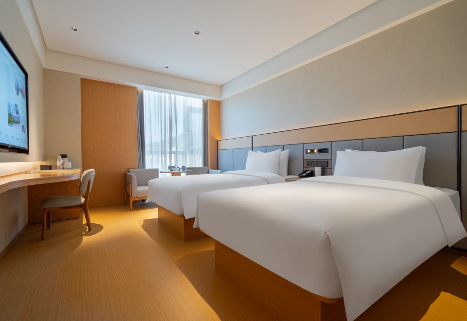 高级双床房【舒适采光|金可儿床垫|拾趣茶具】