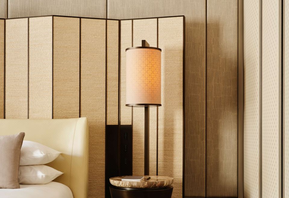 尊貴圣地套房特大床