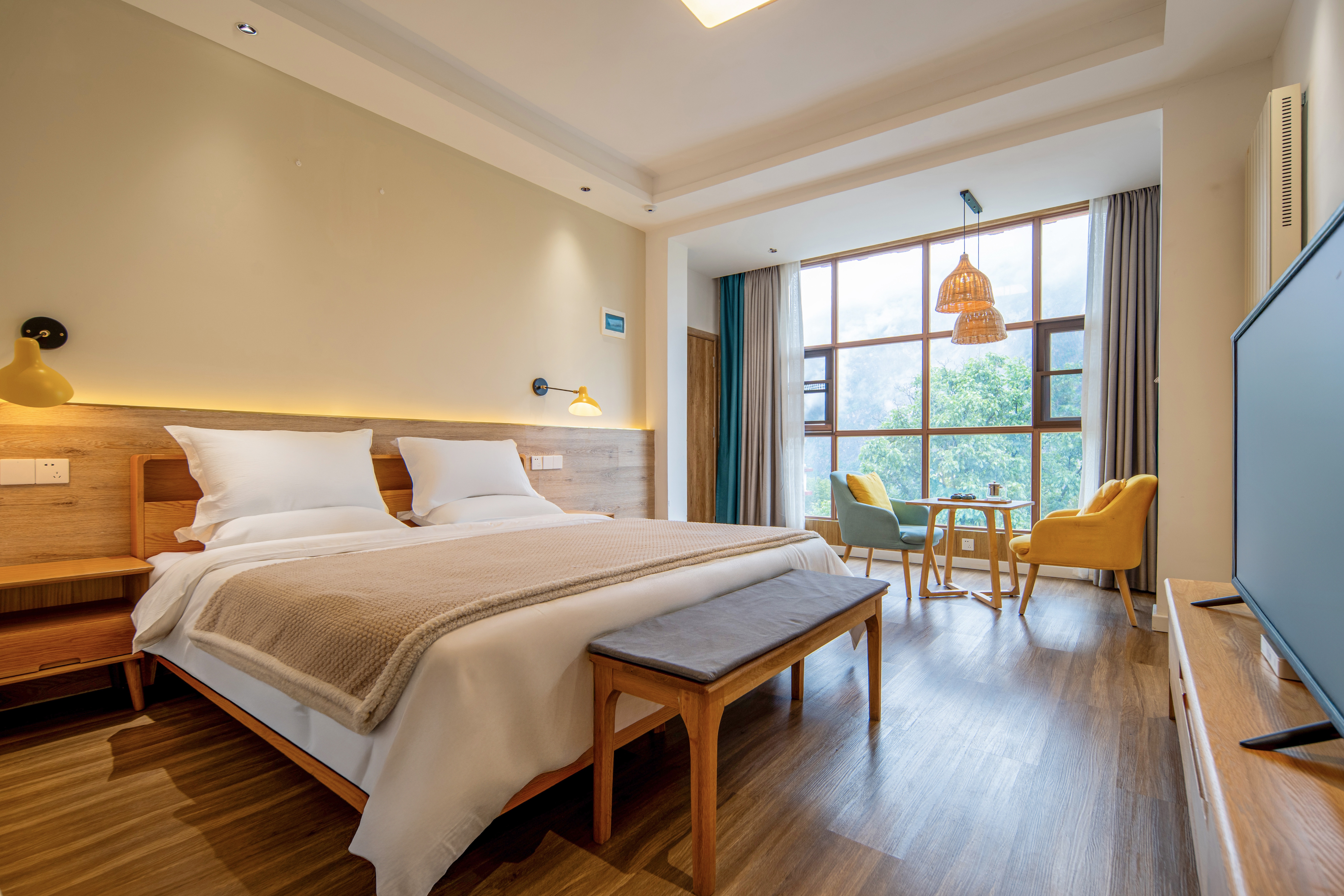 説时依旧观景大床房