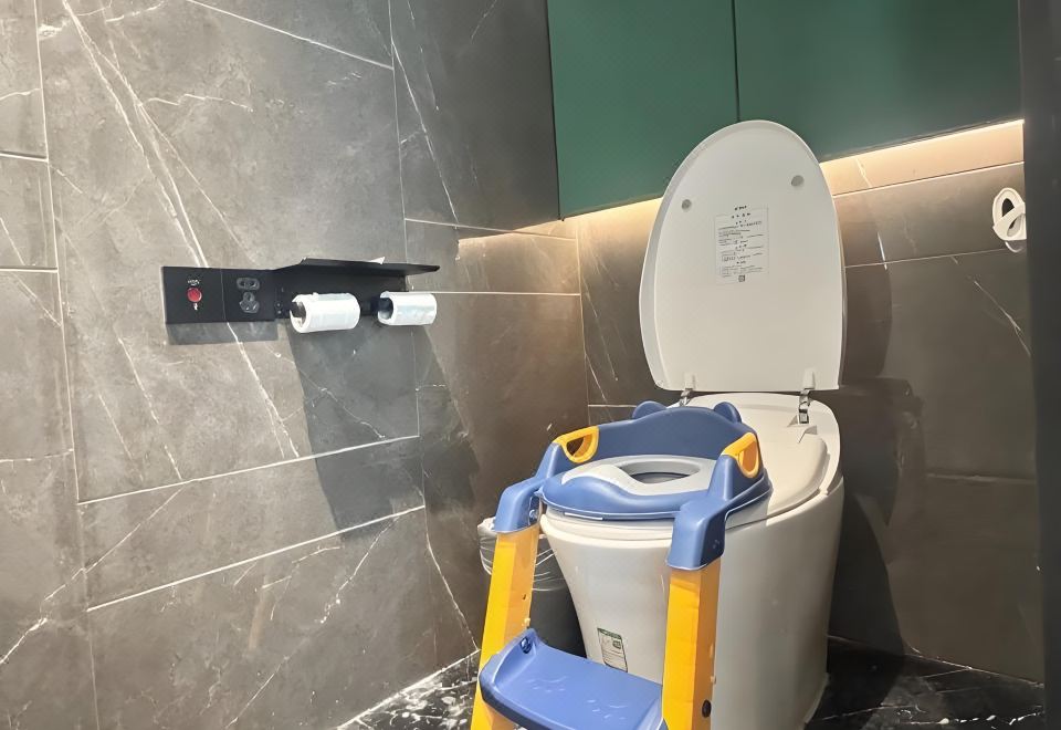 B.duck小黃鴨親子主題房