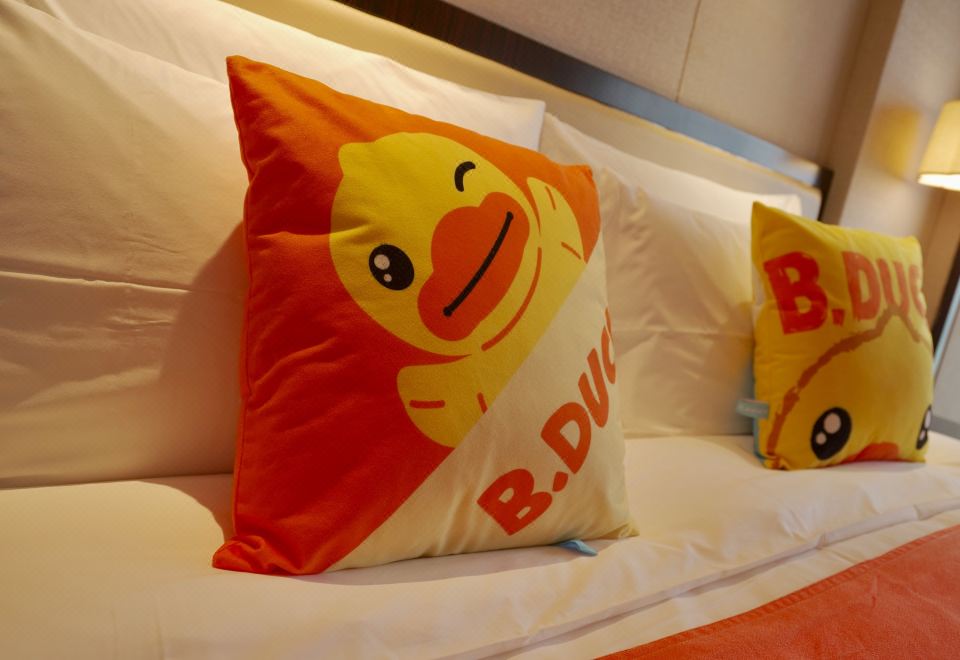 郡雅江景小童大床房