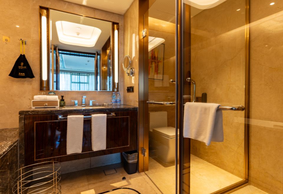 娱乐套房（麻将机+落地窗）