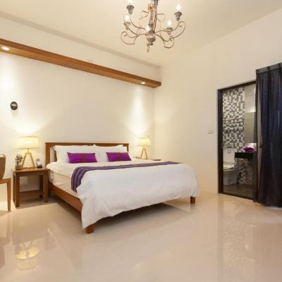 Mountain View King Room Professor's Home Promo Code