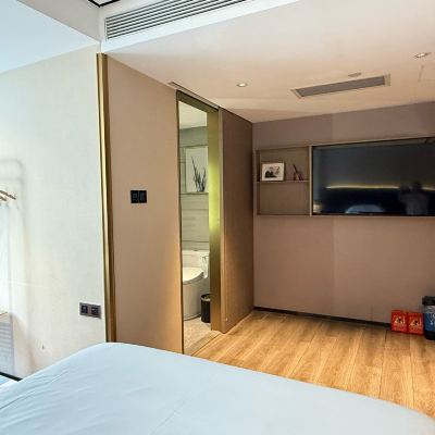 Lagom宜選•舒適大床房丨線構呼吸【Minibar+乾濕分離】 宜尚PLUS飯店（廣州北京路步行街店）優惠
