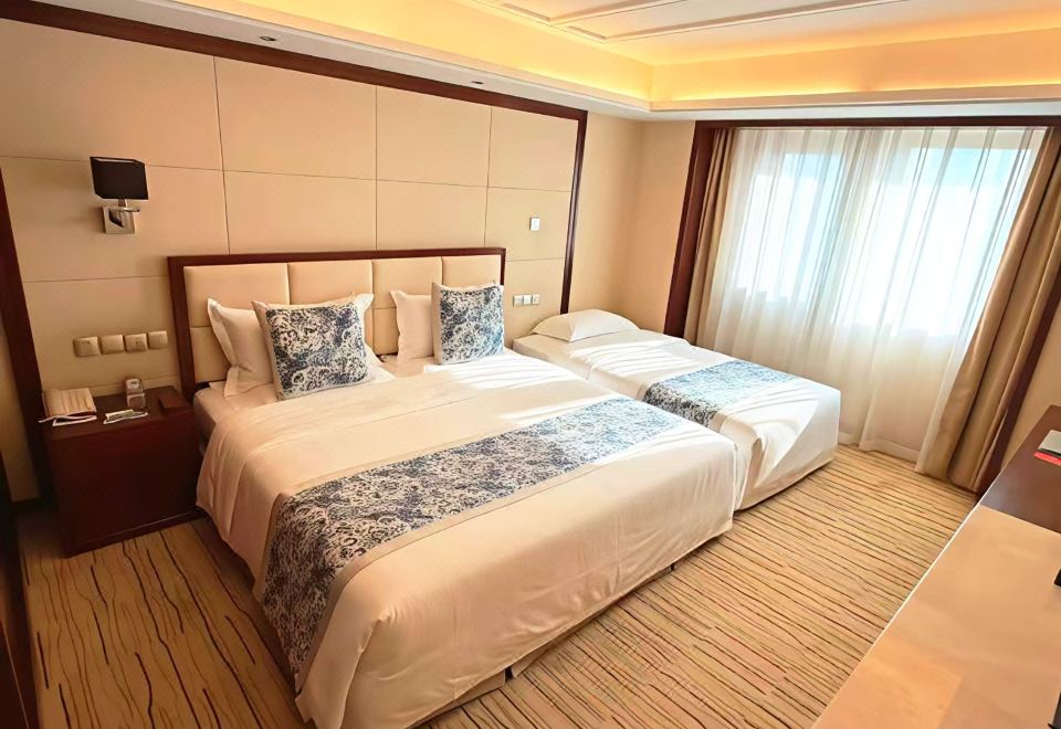 Guizhou Mansion BeijingComfort Suite (City View + Double Bed + Single Bed + Humidifier)