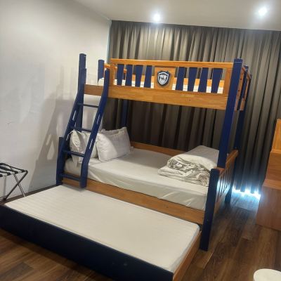 Rentap Family Room Kupon Regatta Suites