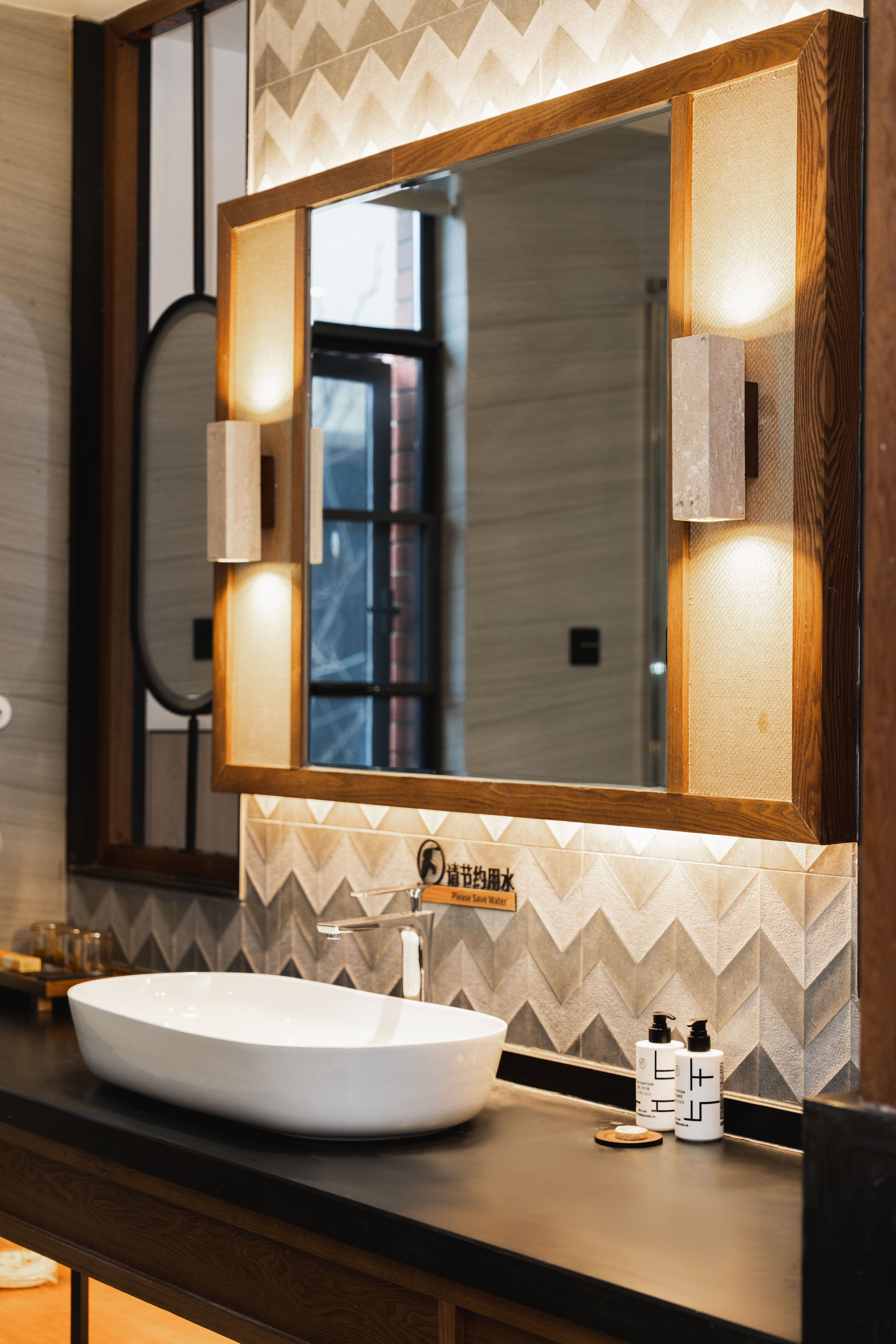 栖峦·睦居私汤双床套房「设计感沙发+无限放水+大客厅」