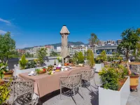 YILIHE GRAND HOTEL Hotels in Huize