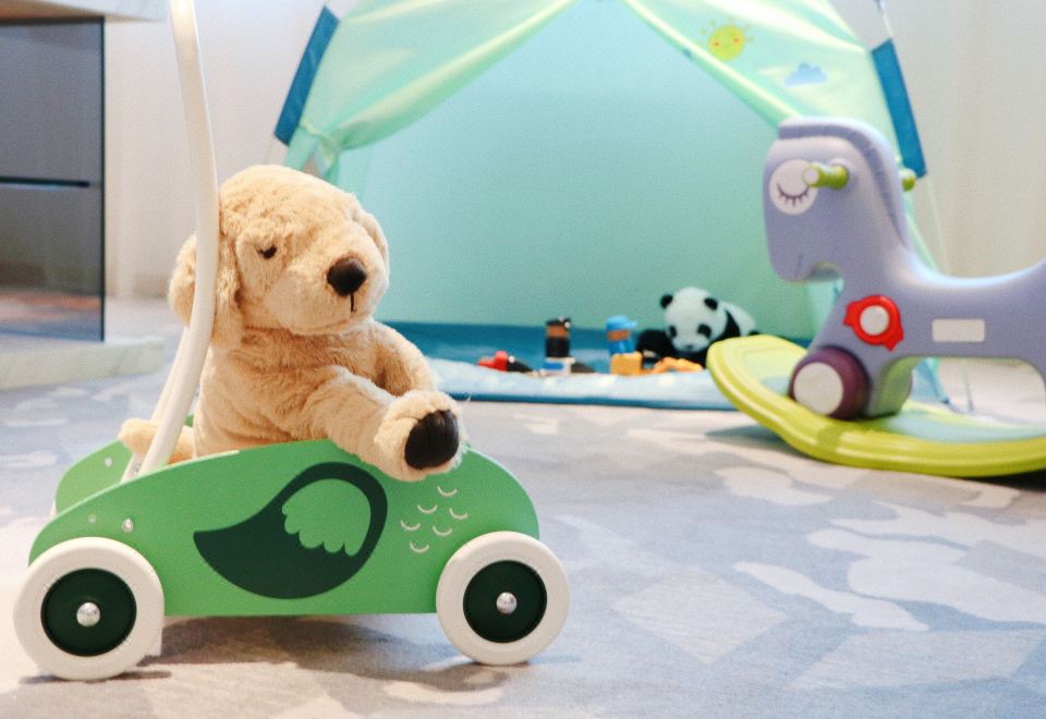 小童專享-琥珀房