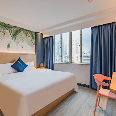 輕奢舒適大床房（酒店提供自助洗衣房＋雅蘭床墊+靜眠無憂） 惠州朗悦酒店優惠