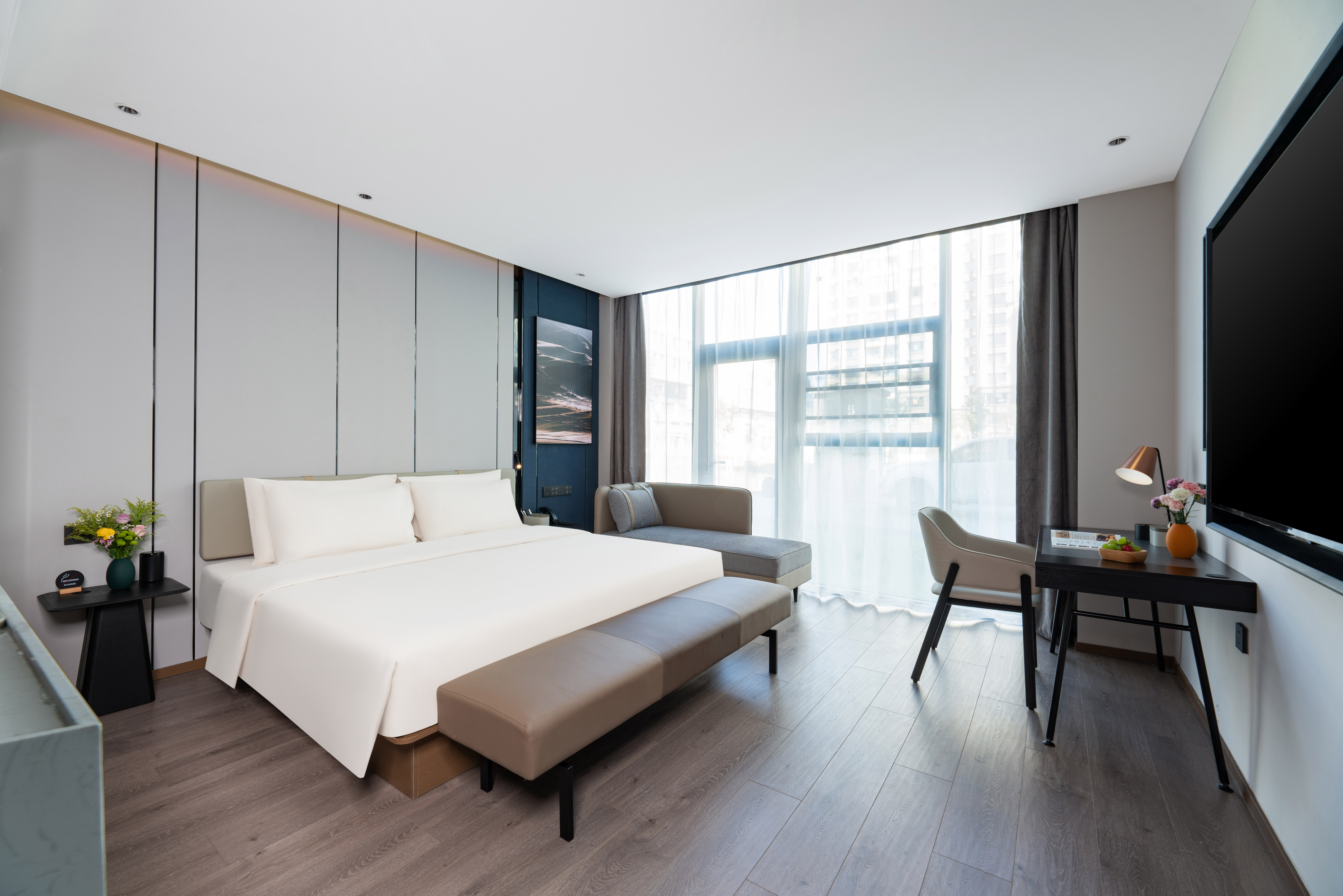 Atour Hotel Taifu Plaza South Ring Road Karamay几木园景大床房（全屋智能+迷你小冰箱）