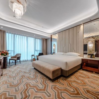 商旅雲逸大床房 大同雲岡大飯店優惠