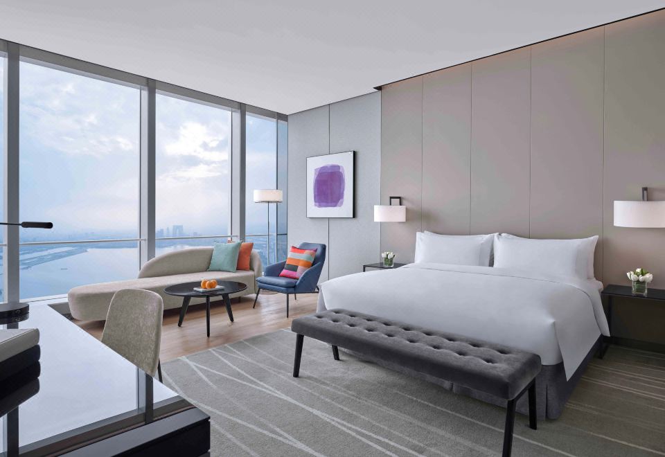 N2湖景东方之门景观大床房