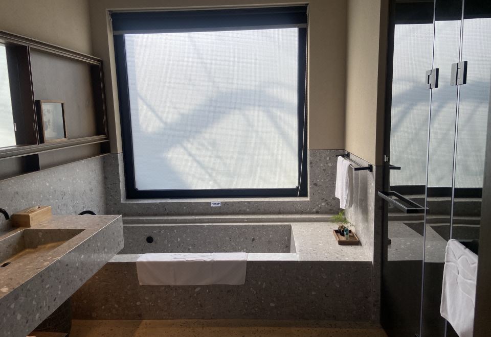 漫山·天望湖景套房