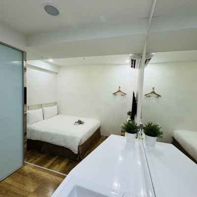 Standard Double Room （No Window）