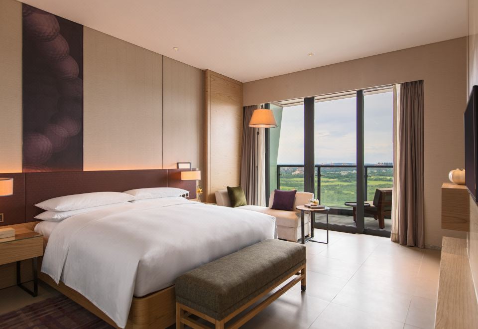 家庭雙臥高爾夫景聯通套房