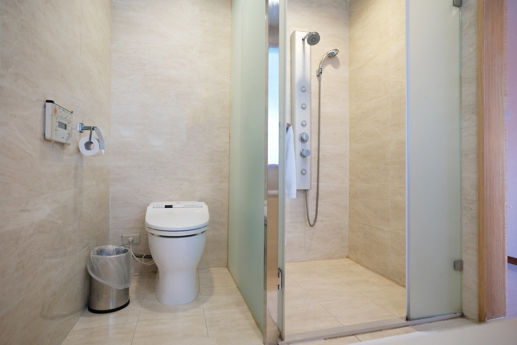 Hotel Del Lago观星楼中楼套房