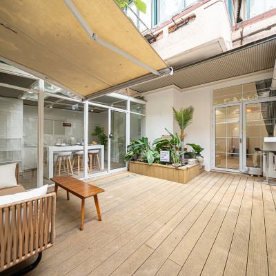 春曉｜IMAX高清投影｜精緻庭院八人居 歸宿民宿（南京西路店）優惠