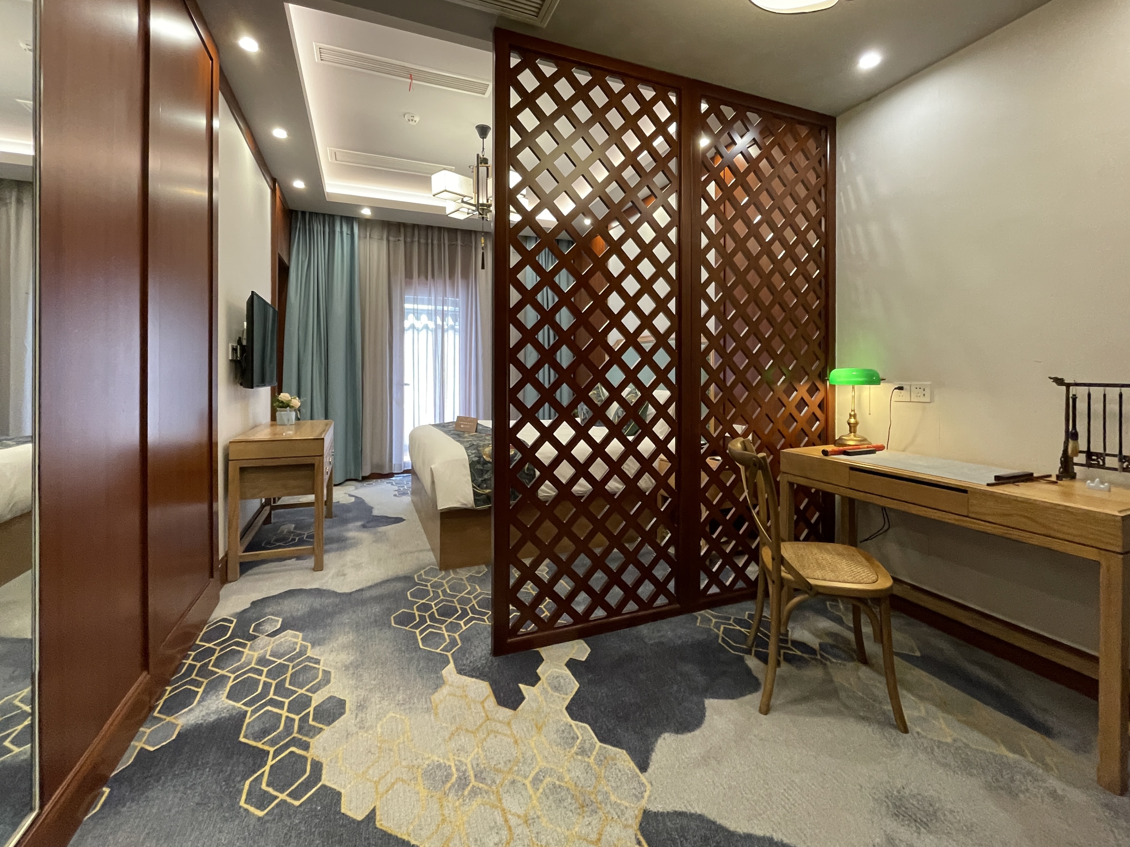 Grand Cozy Hotel (Yangzhou Dongguan Street)竹西居·庭院大床房