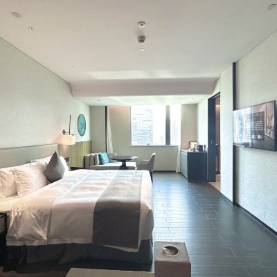 豪華書華大床房（浴缸+智能小度+小冰箱） 深鐵前海君璞書院優惠