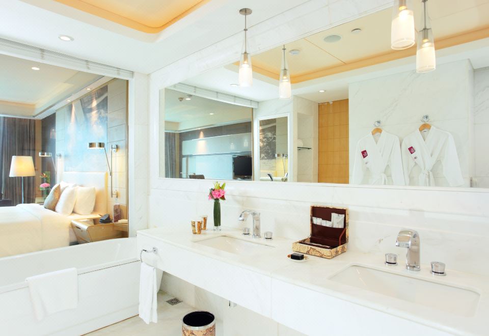 皇冠豪华大床房