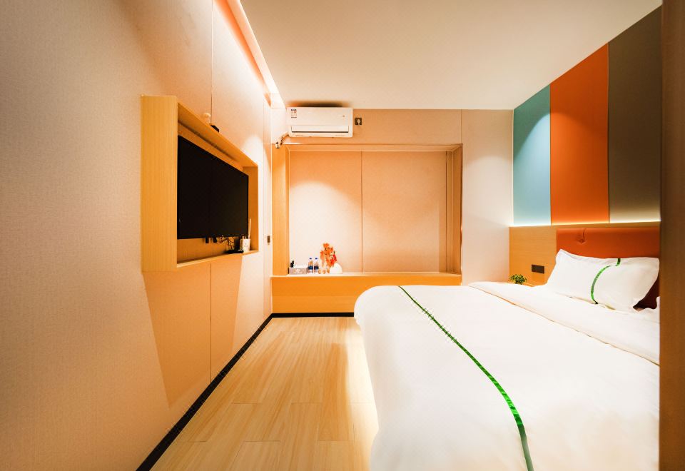 优雅舒适大床房