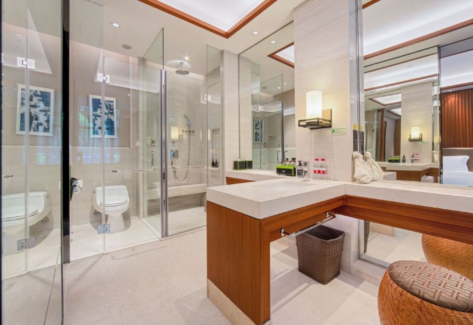 Narada Qiandao Lake ResortDeluxe Garden-view Double Room