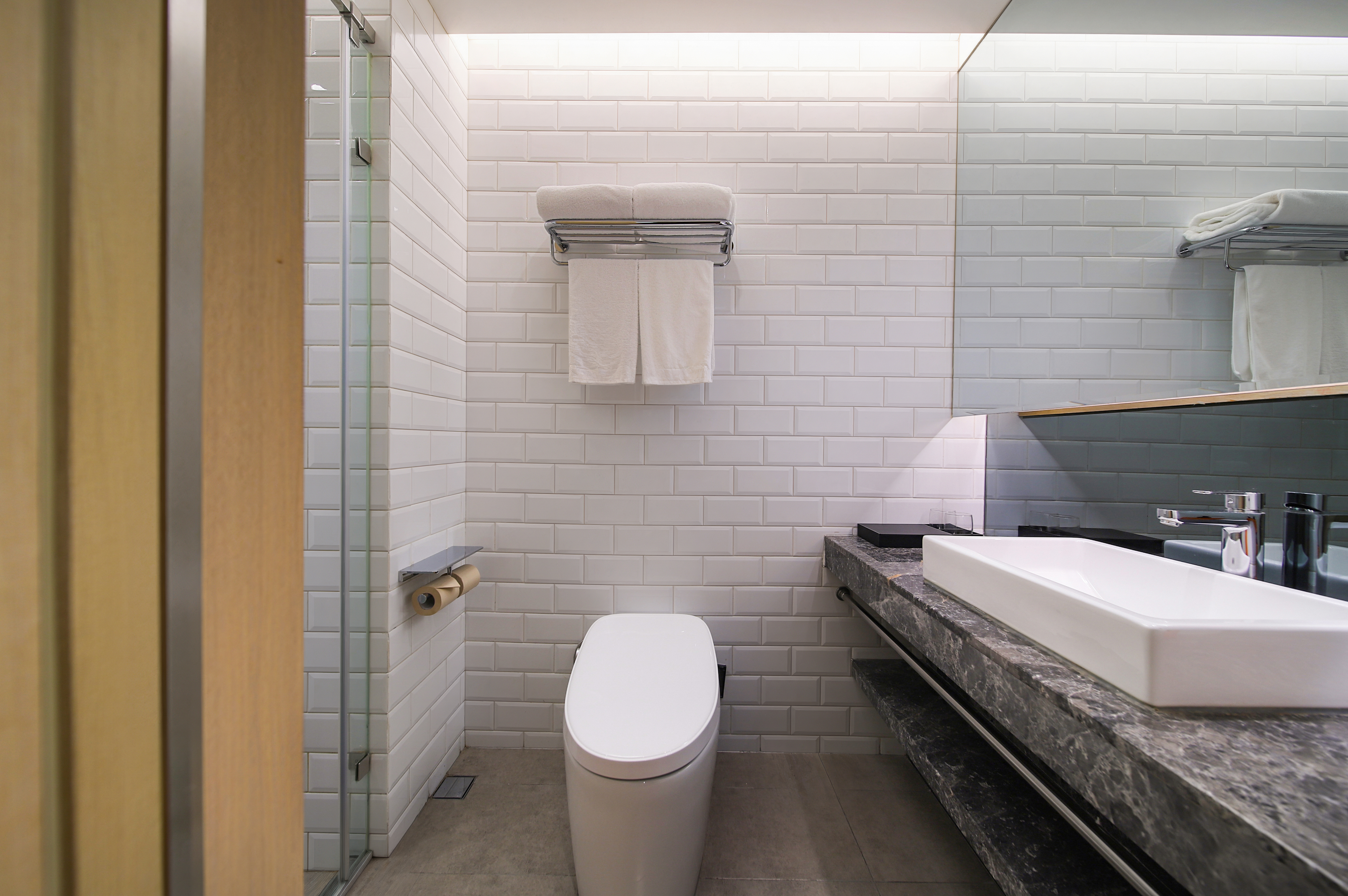 高级双床房（智能客控+KINGKOIL床垫）