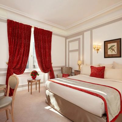 Superior Room Hôtel Regina Louvre Promo Code