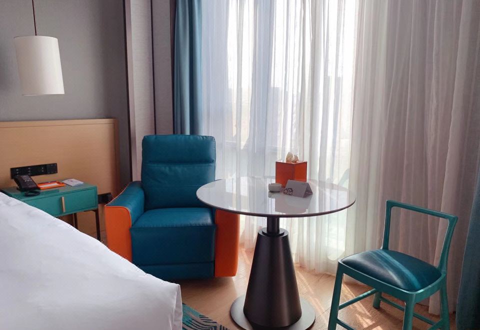 Elegant Queen Room
