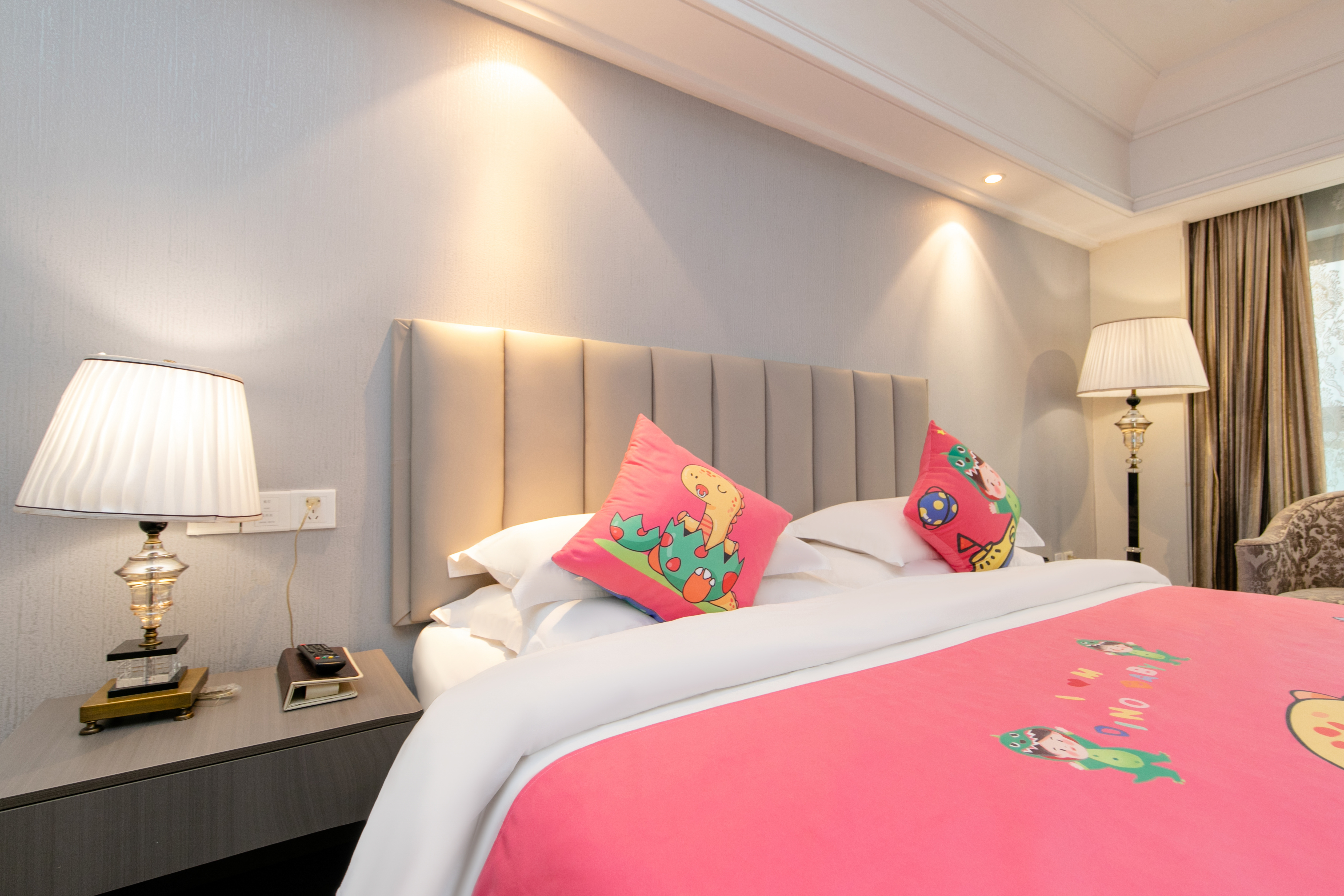 Rezen Hotel Zhoushan Tairu好孩子智能空间房