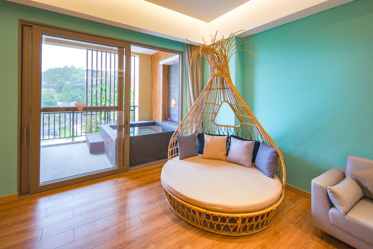 酒店B栋卡通大床房I独立泡池