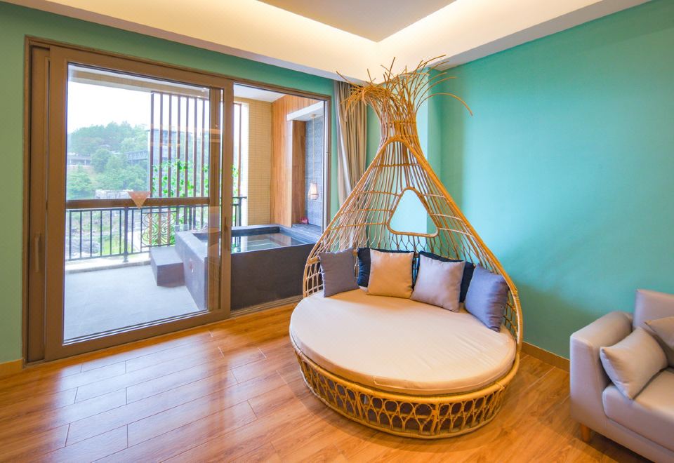 酒店B棟卡通大床房I獨立泡池