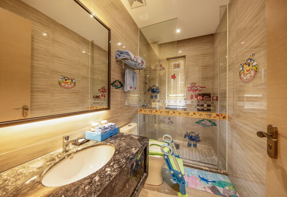 Yuetianxia Hot Spring HotelSuper Wings Hot Spring Villa Double Bed Room - Private Tub