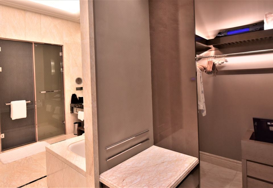 Wanda Vista NanningExecutive Floor Deluxe King