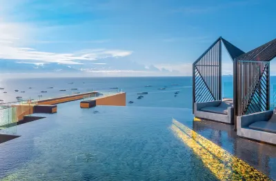 Edge Central Pattaya SKY Hotels in 