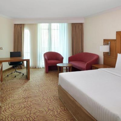 Deluxe King Room Mövenpick Hotel Karachi Promo Code