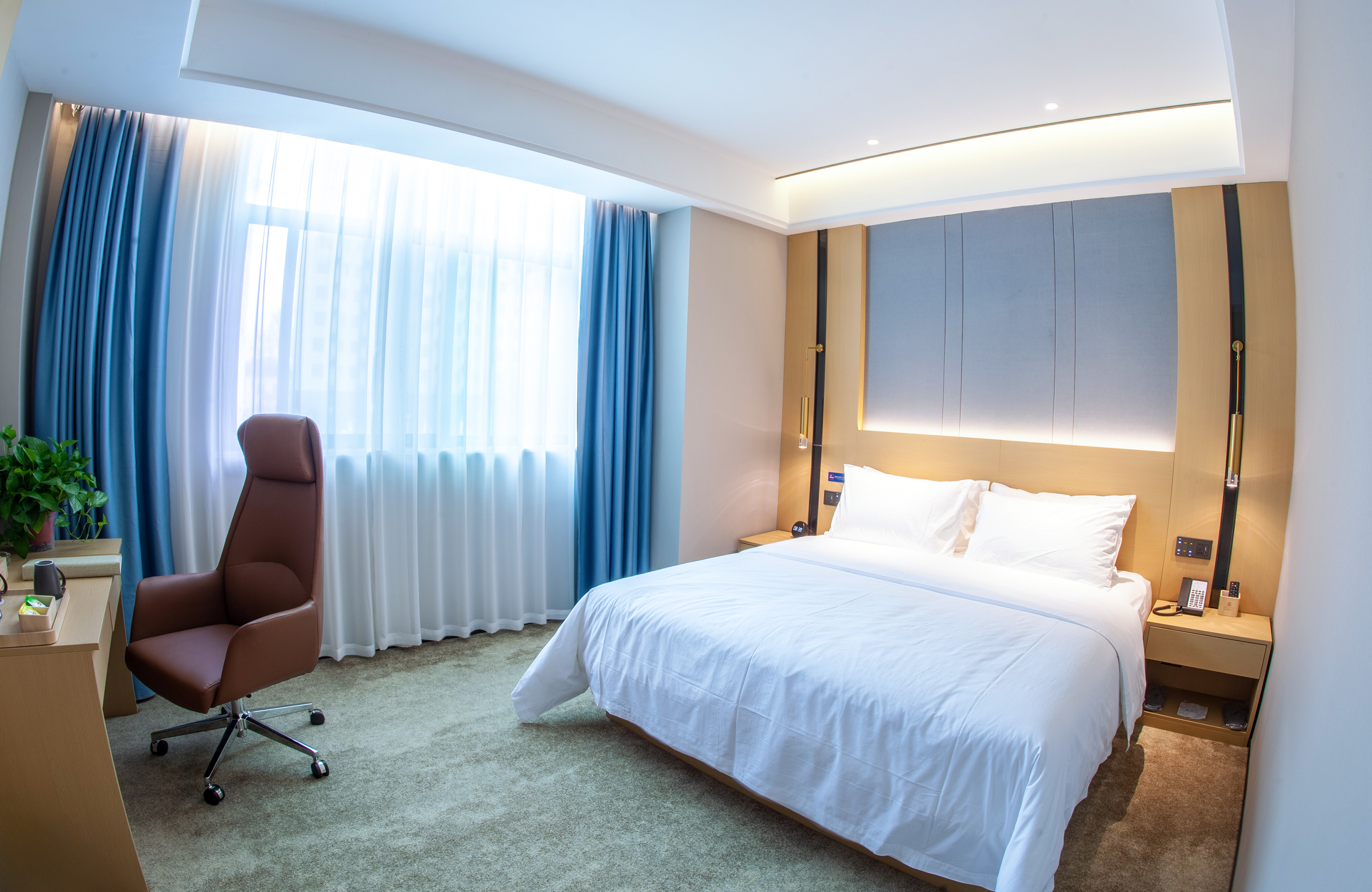 智能棋牌大床套房（全屋智能+小度语音）